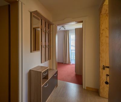 Apartment mit Balkon und Seeblick