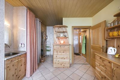 Double room, shower, toilet, living room/bedroom