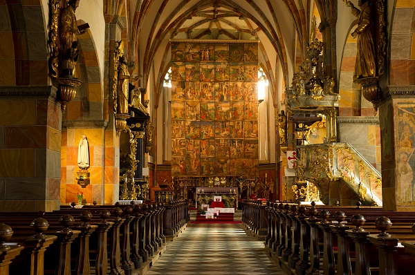 Das Fastentuch in der Stiftskirche "St. Salvator und Allerheiligen" in Millstatt